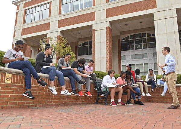 UNC Charlotte Transfer Center among successful transfer students success programs